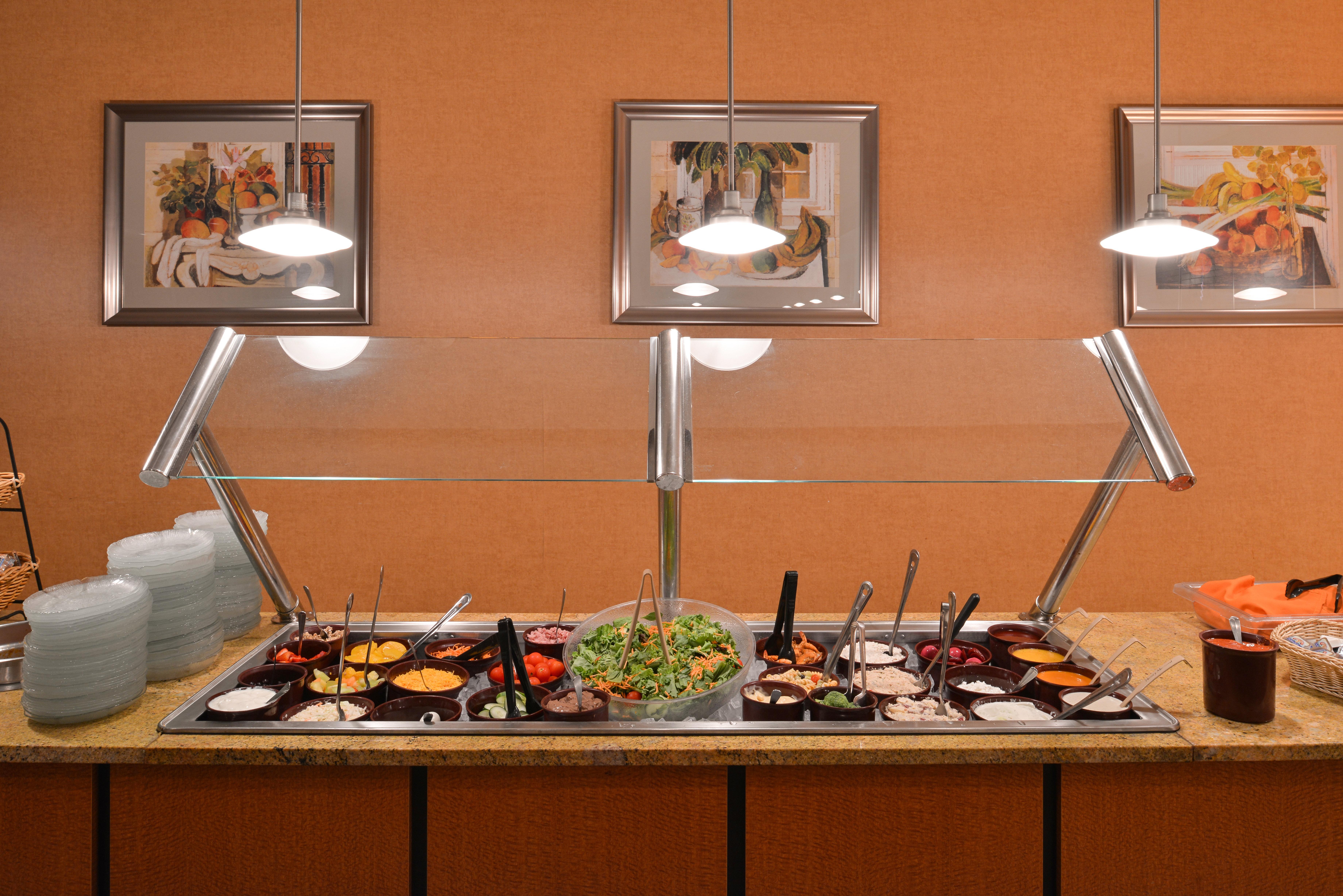 Holiday Inn Martinsburg By Ihg Exterior foto