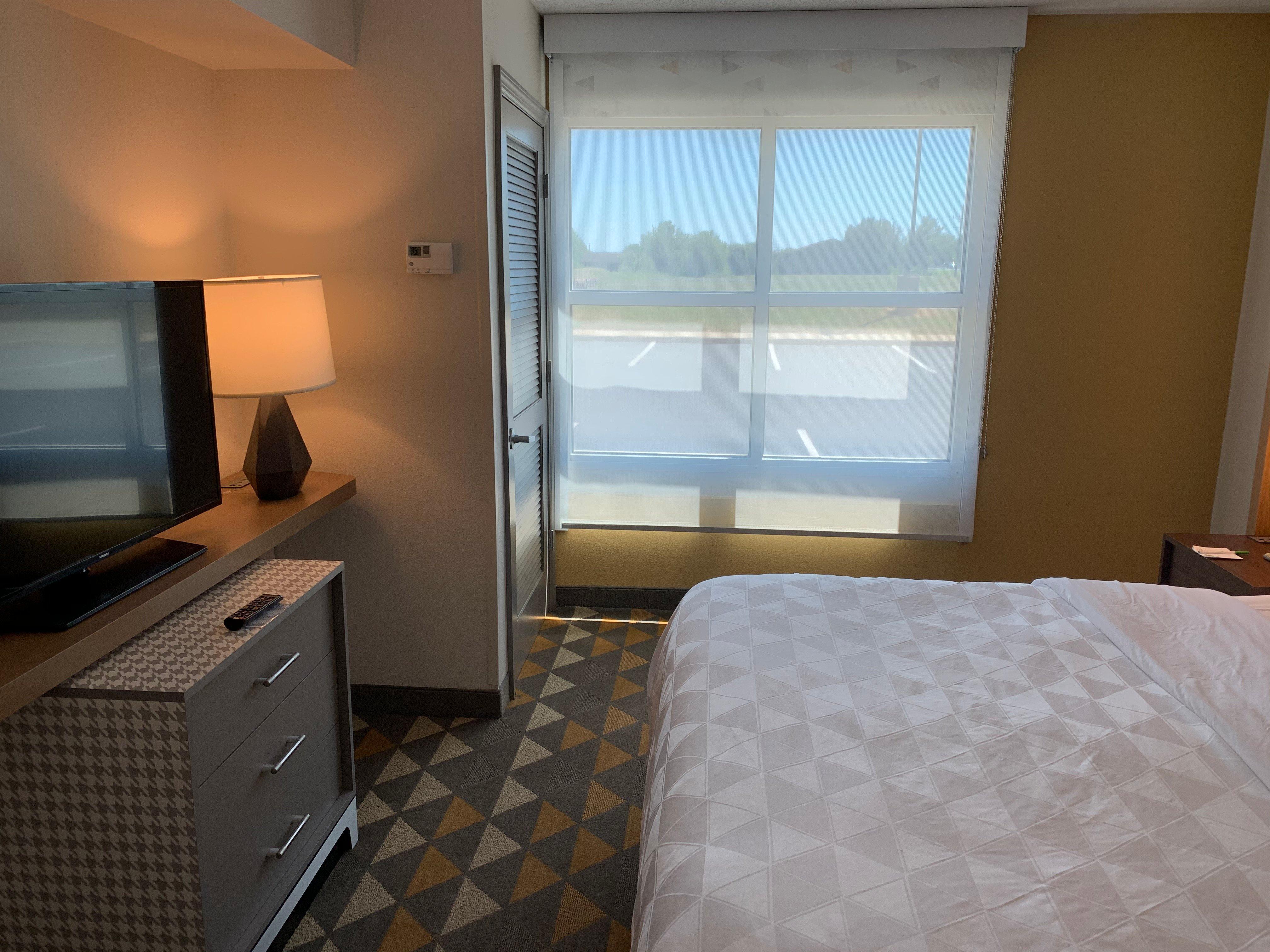 Holiday Inn Martinsburg By Ihg Exterior foto